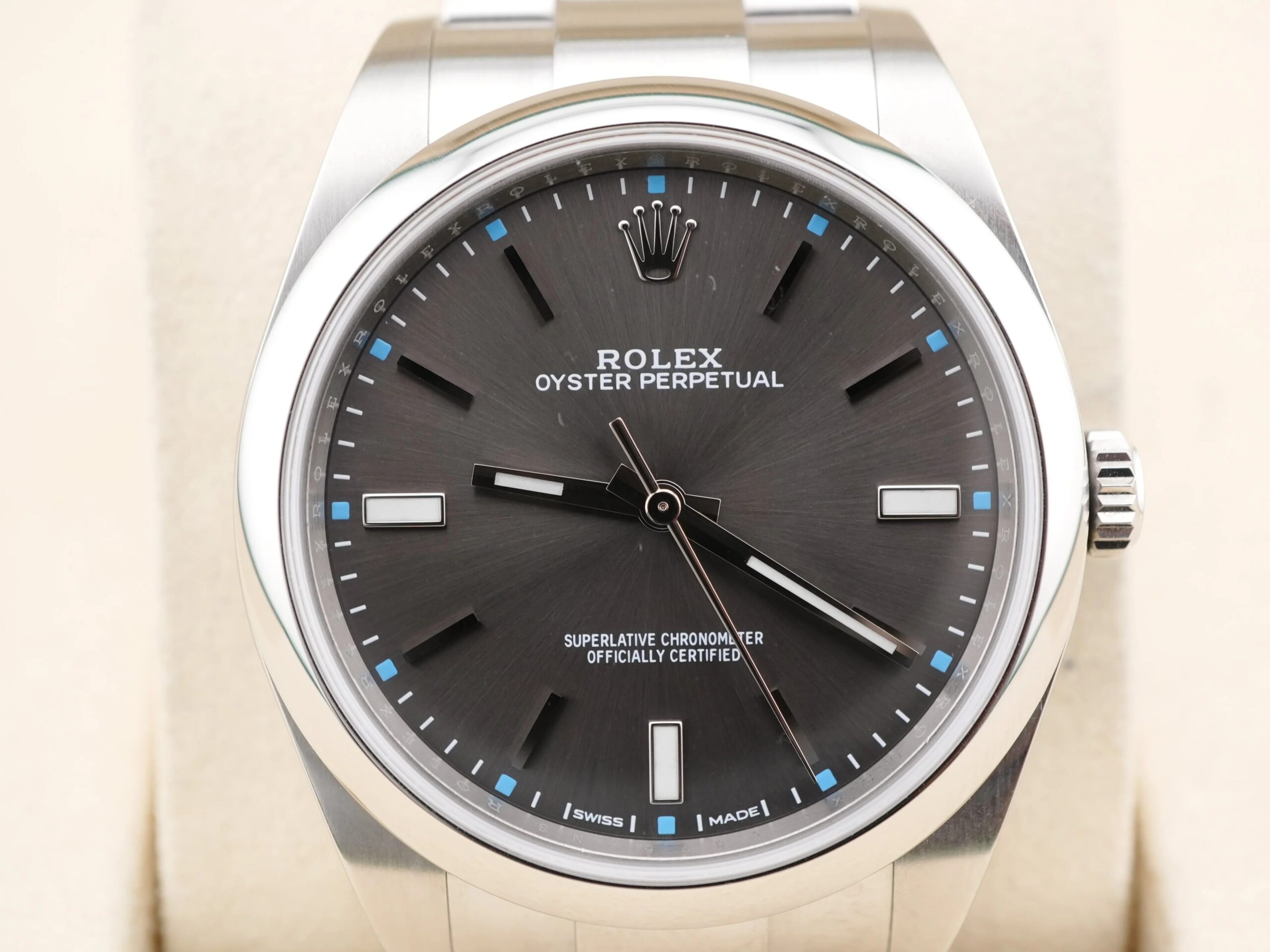 Rolex Oyster Perpetual 39 mm / Dark Rhodium – Oyster – Image 8