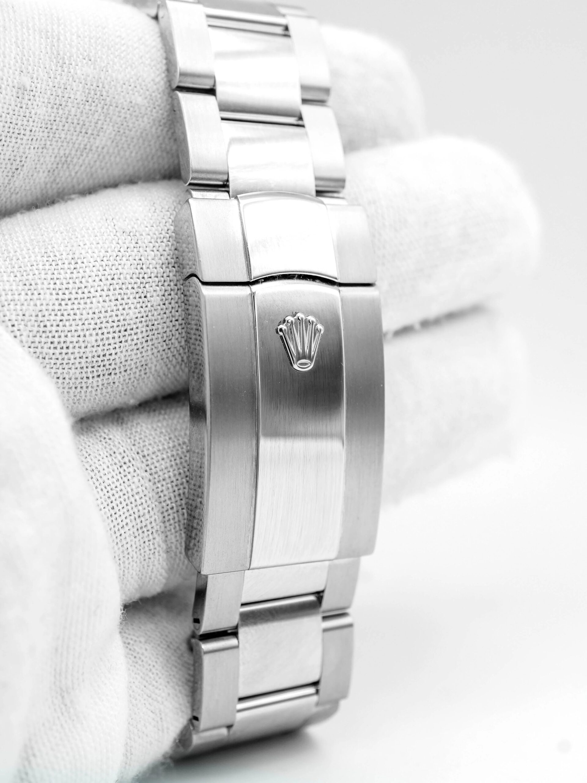 Rolex Sky-Dweller 42 mm / Steel Black Dial – Image 2