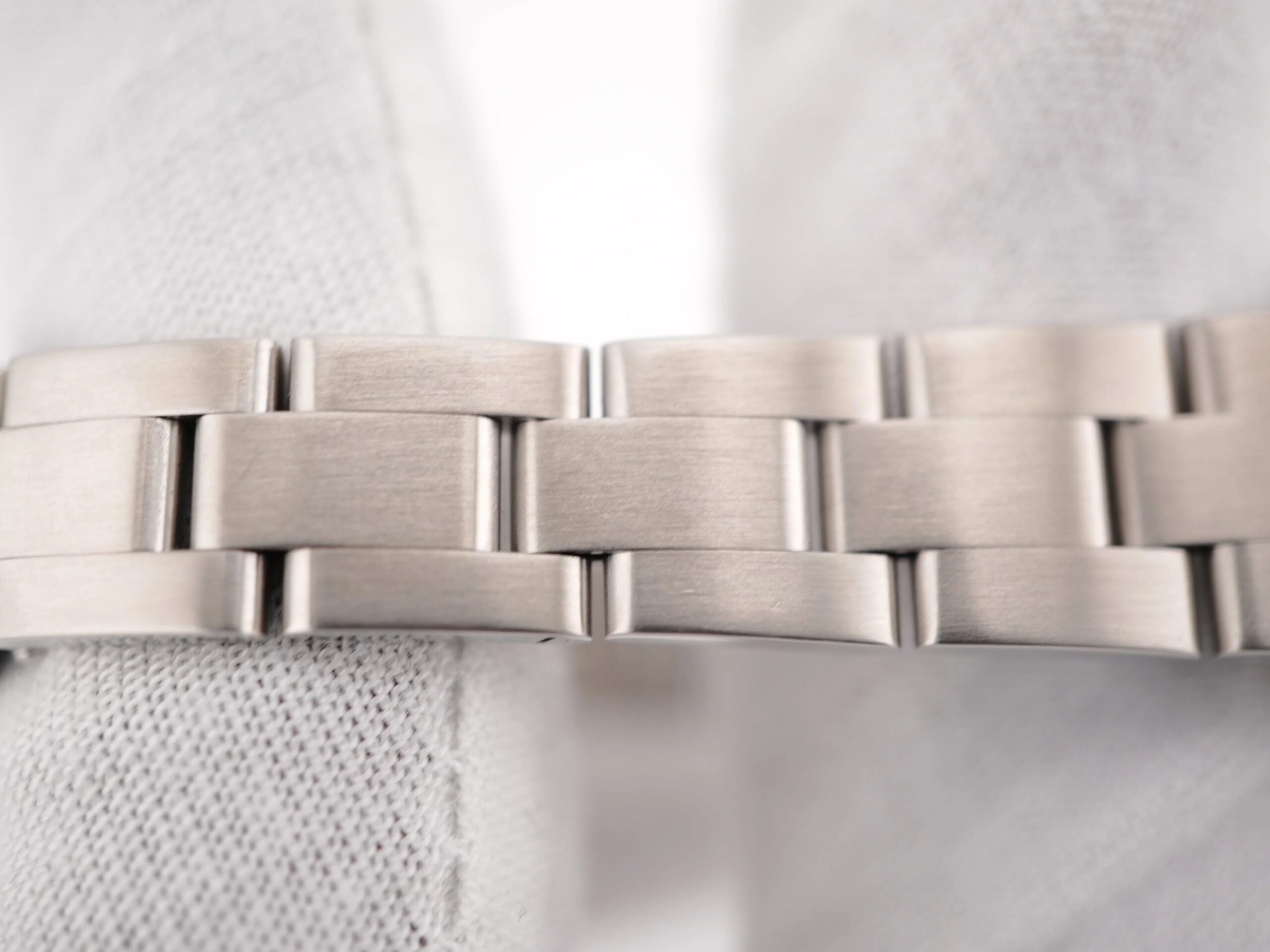 Rolex Oyster Perpetual Lady 24 mm / White Roman – Oyster – Image 7