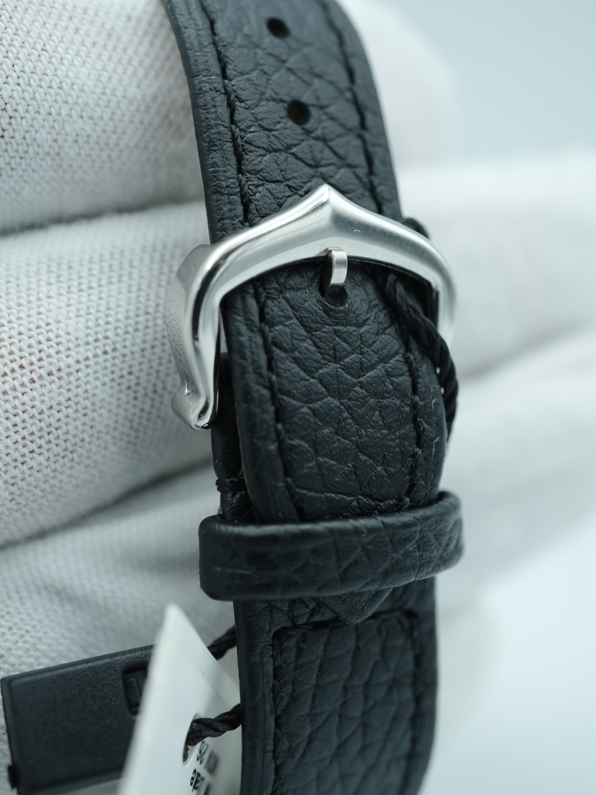 Cartier 29,5 x 22 mm Tank Must – Image 5