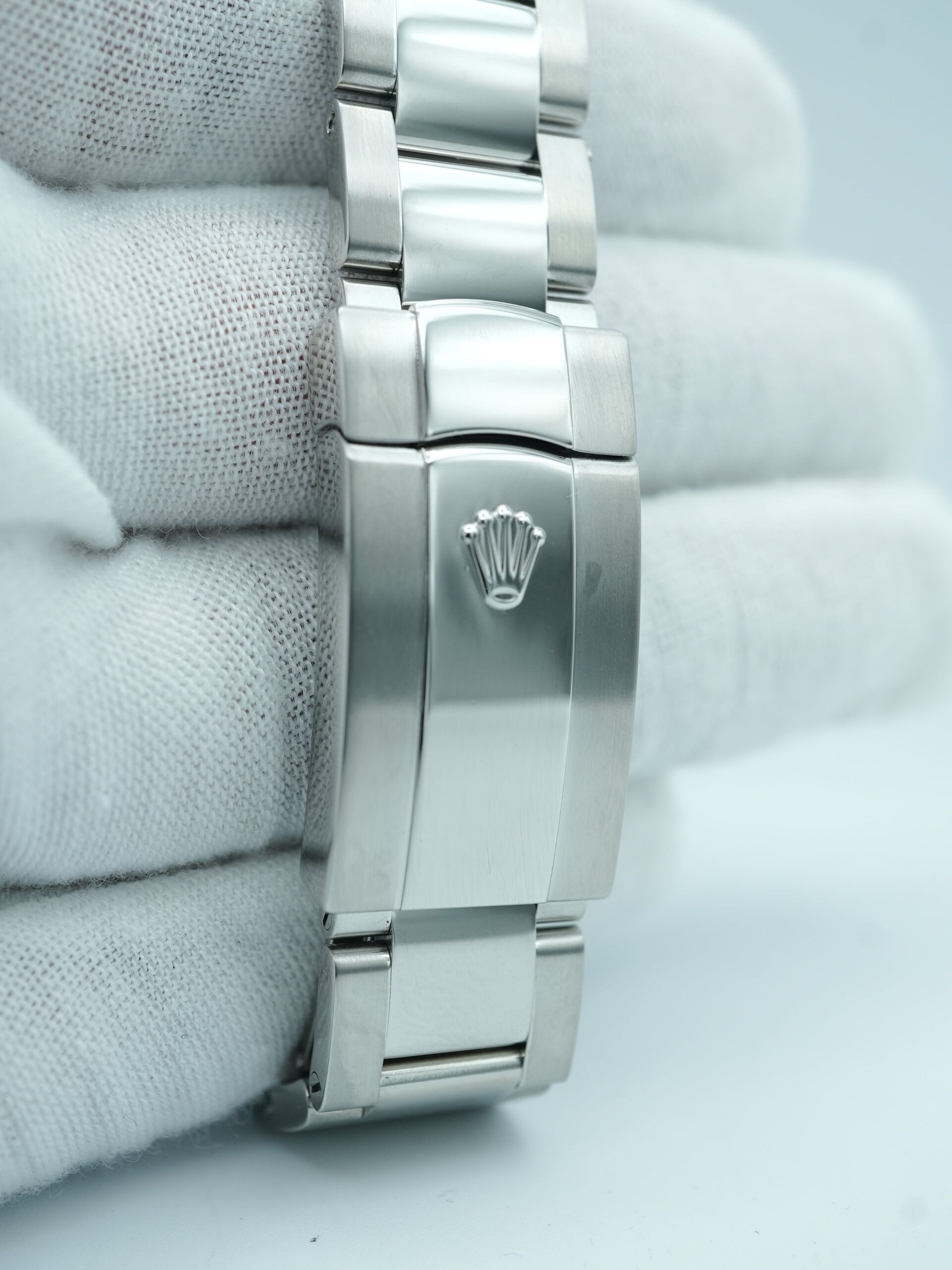 Rolex Datejust 36 mm / Black Roman – Oyster – Image 5