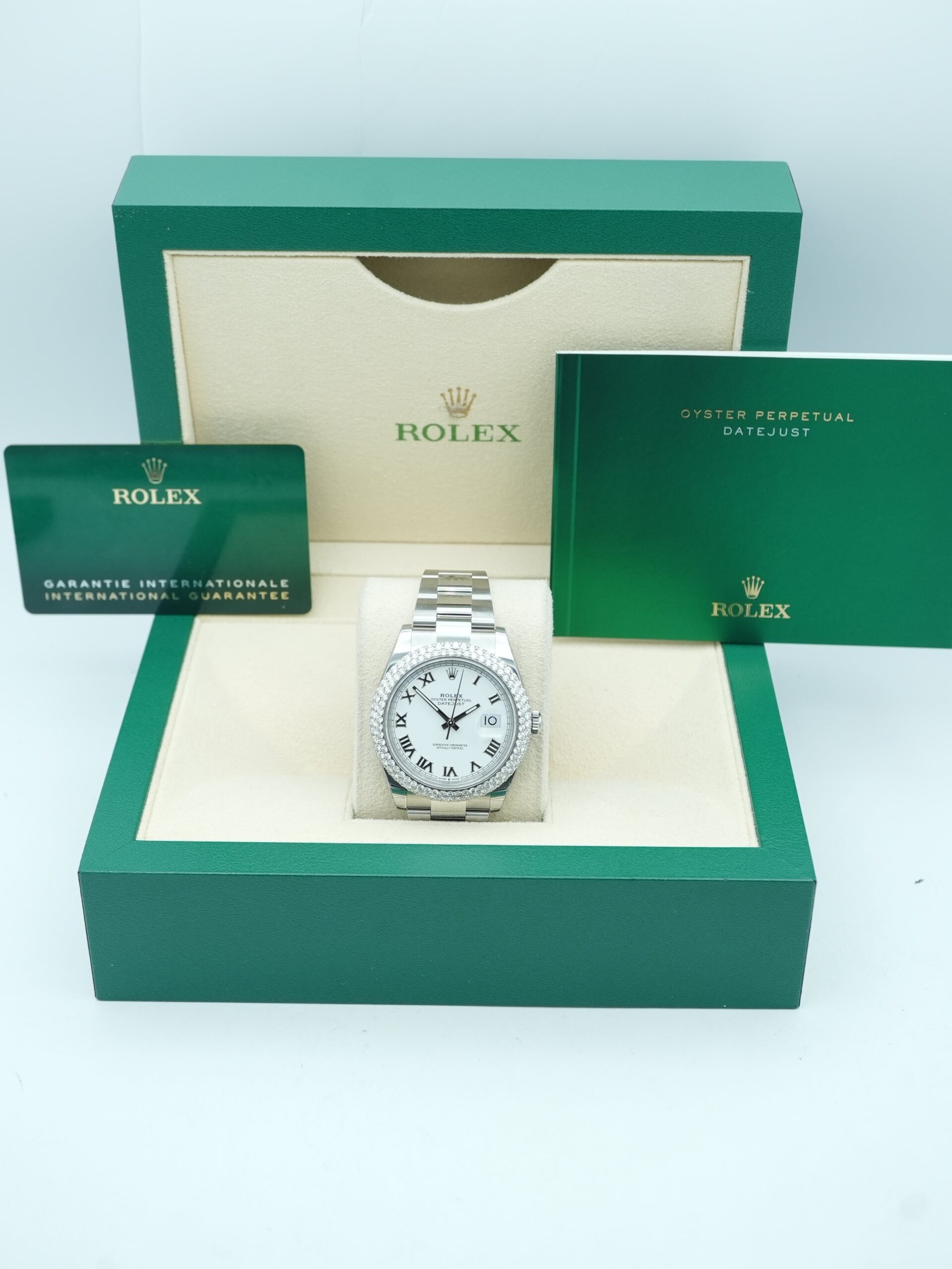 Rolex Datejust 41 mm / White Diamond – Oyster – Image 2