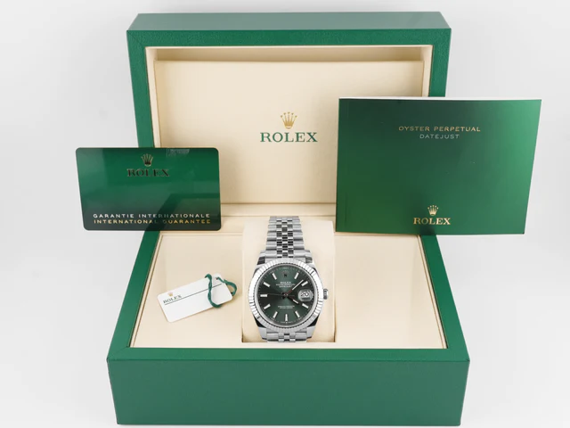 Rolex Datejust 41 mm / Mint Green – Jubilee – Image 2